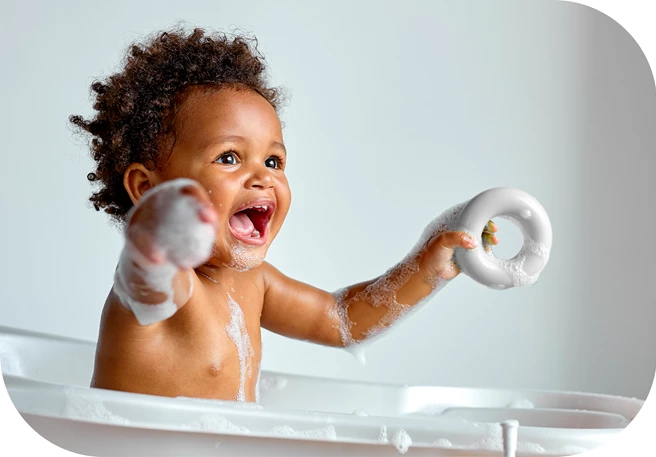 Cómo bañar a un bebé Cómo bañar a un bebé