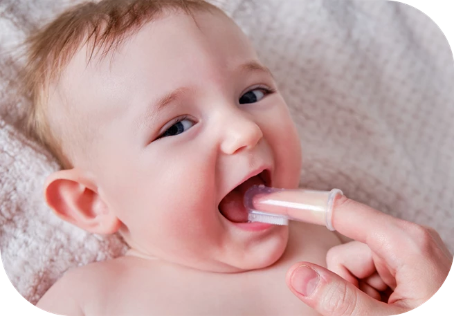 Higiene bucal en bebés antes de la salida de los dientes Higiene bucal en bebés antes de los dientes